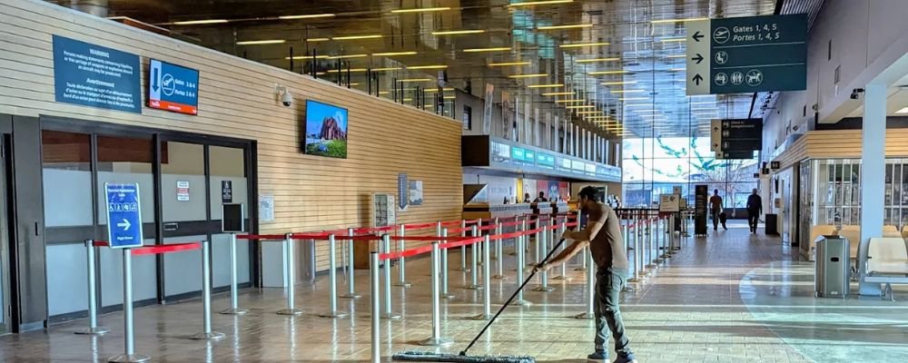 Edelweiss Air YXY Terminal – Erik Nielsen Whitehorse International Airport