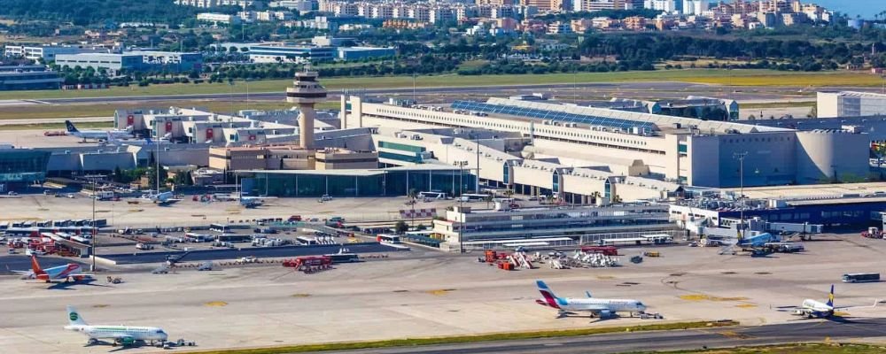 Vueling Airlines PMI Terminal – Palma de Mallorca Airport
